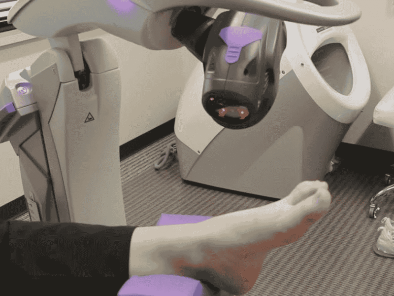 MLS Laser Therapy Explained: How Non-Surgical Pain Relief Works