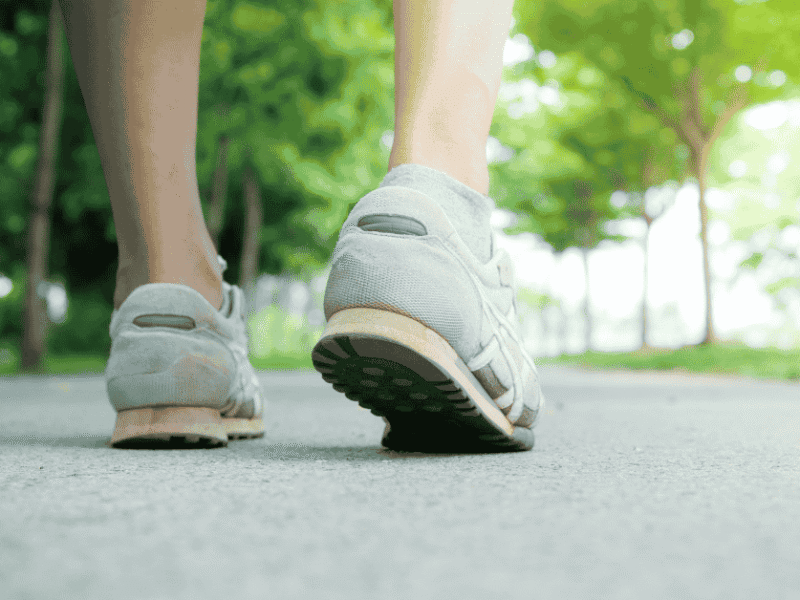 What Your Walking Pattern Says About Your Health (And When It’s a Red Flag)