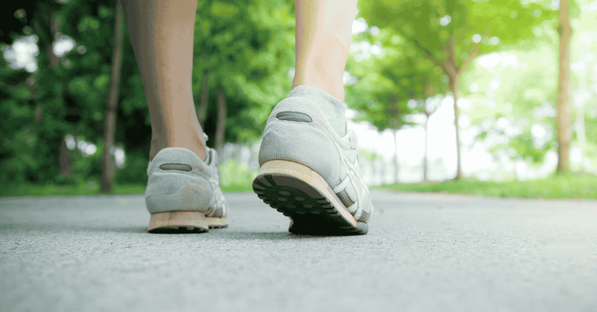 What Your Walking Pattern Says About Your Health (And When It’s a Red Flag)