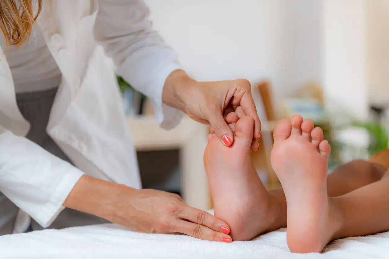 Foot and Ankle Specialist in Phoenix, Arizona: When Should You Visit in 2026?